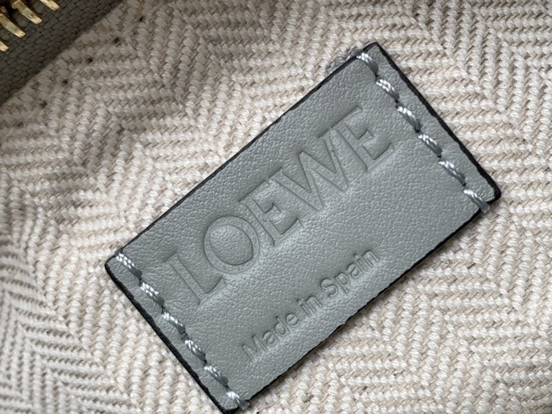 Loewe Puzzle Bags